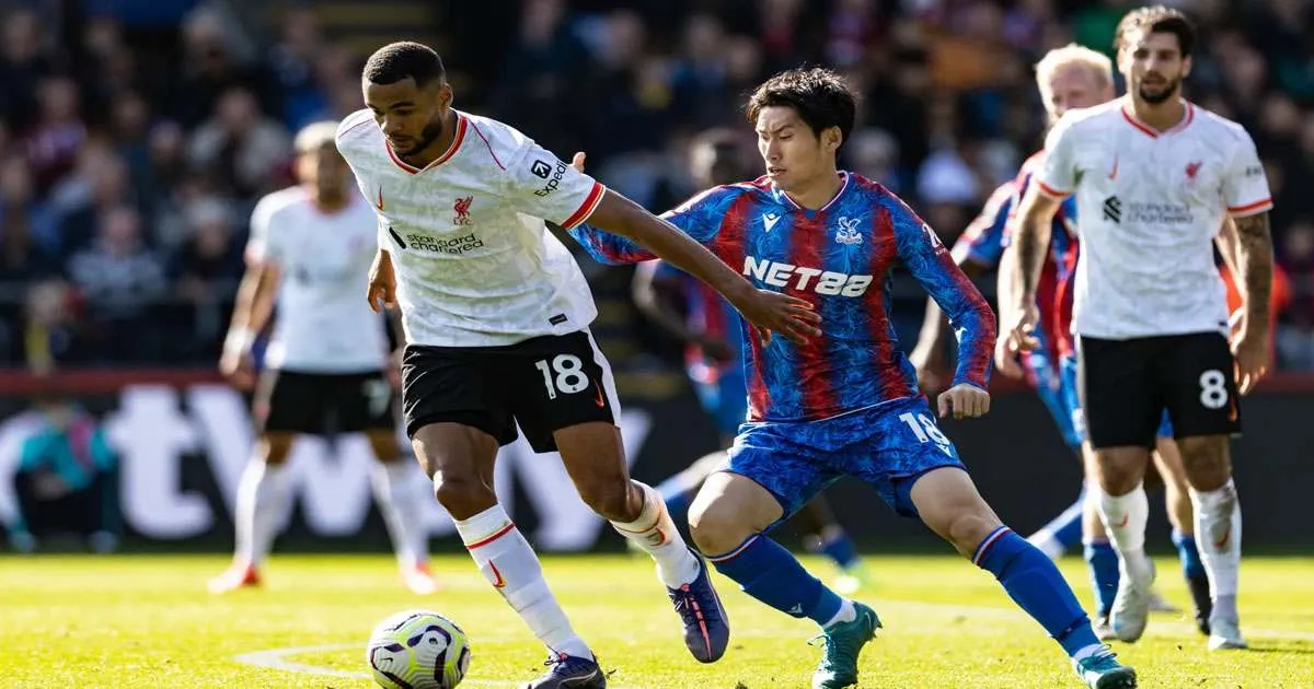 Hàng tiền vệ của 2 đội là điểm nhấn của trận đấu